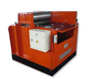 卷板机的运动形式